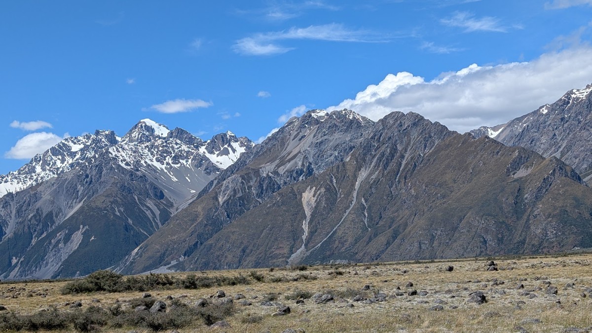 Mount Cook and Hooker Valley Track